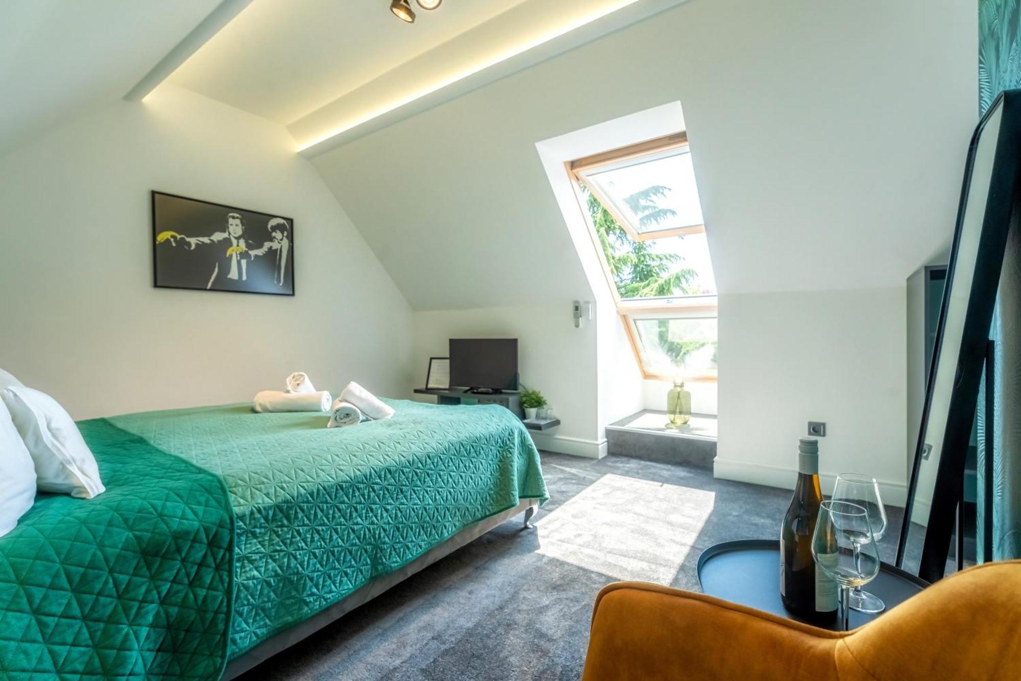 Villa Viktoria Balatonfured Bagian luar foto